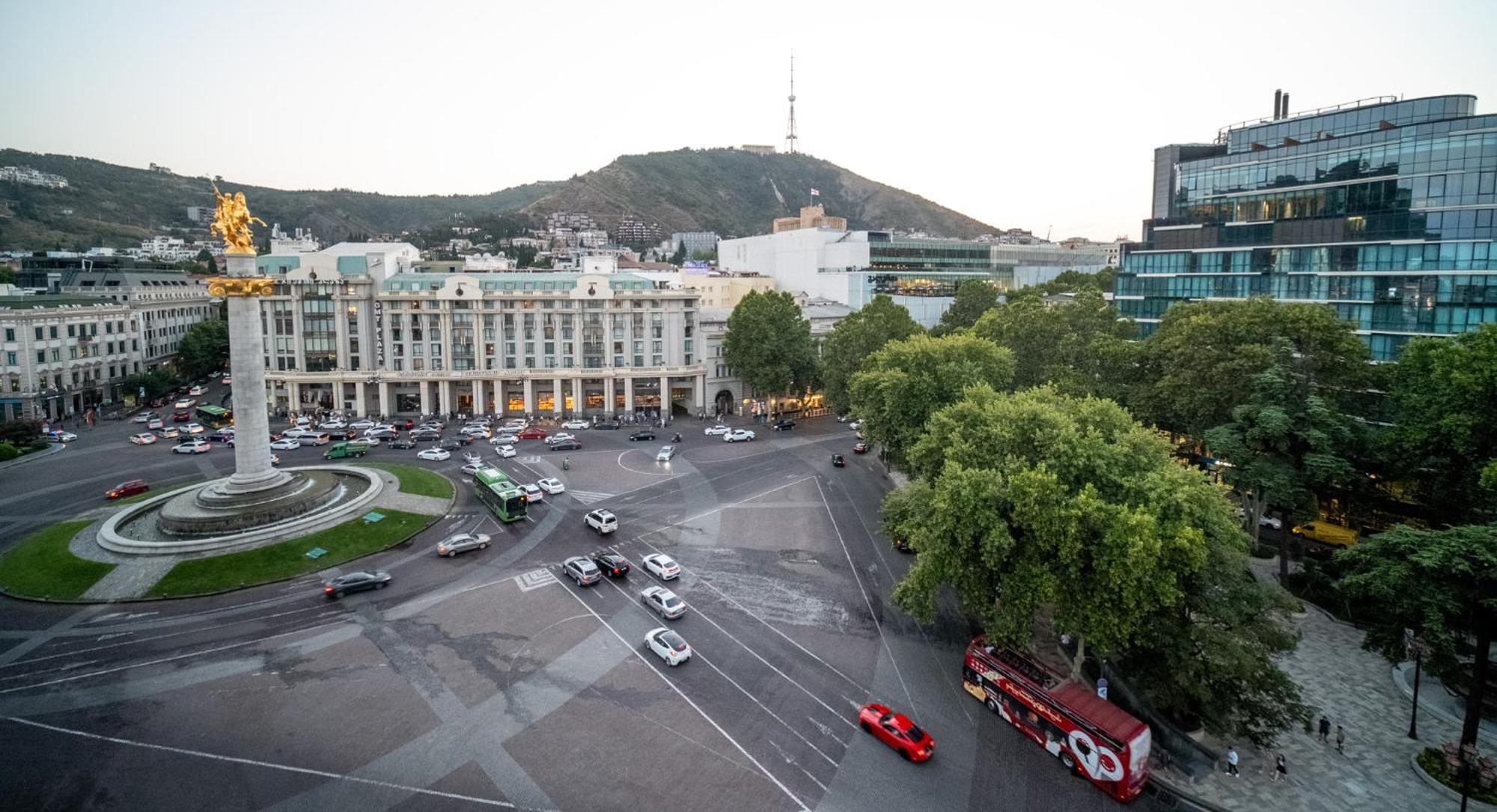 Апарт-отель Citadines City Centre Тбилиси Экстерьер фото